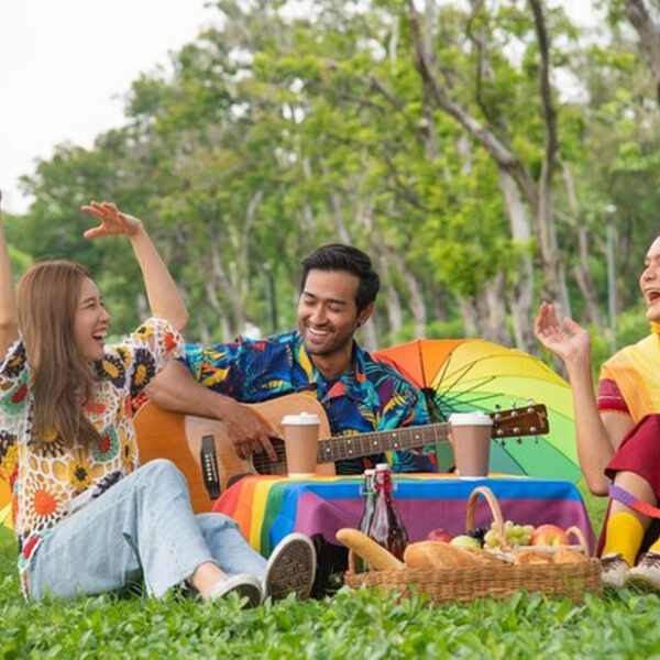 Add a Splash of Color to Your Day: Rainbow Picnic Ideas Galore!