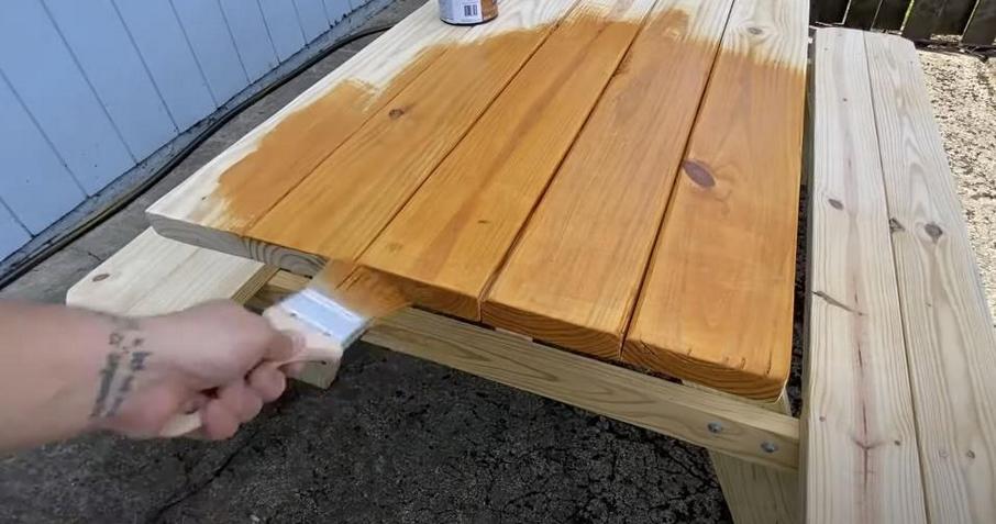 Weatherproofing a picnic table
